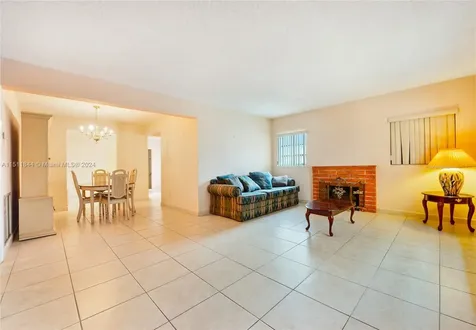 2944 SW 25th Terrace Miami FL 33133
