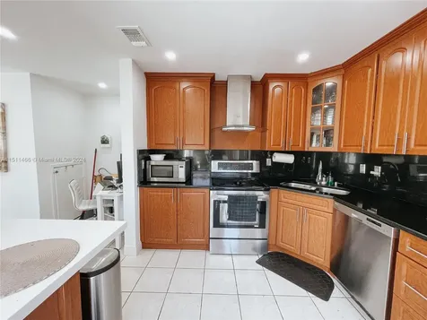 9520 SW 151st Avenue Miami FL 33196