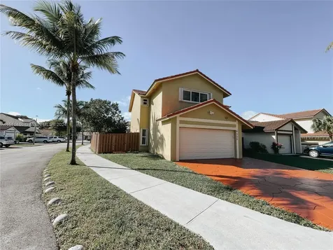 9520 SW 151st Avenue Miami FL 33196