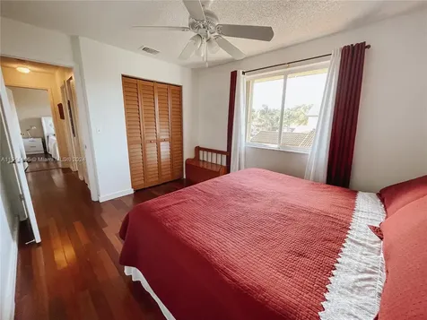 9520 SW 151st Avenue Miami FL 33196