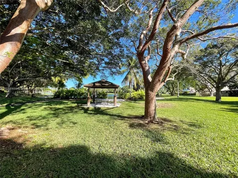 9520 SW 151st Avenue Miami FL 33196