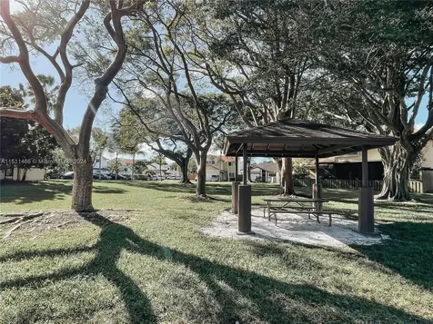 9520 SW 151st Avenue Miami FL 33196