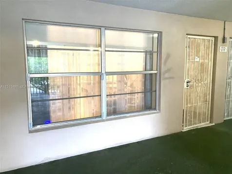 2901 NW 47th Terrace Lauderdale Lakes FL 33313