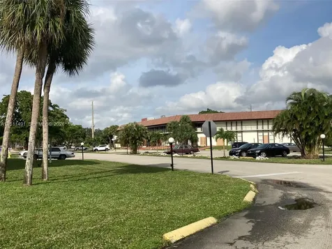 2901 NW 47th Terrace Lauderdale Lakes FL 33313