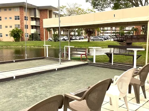 2901 NW 47th Terrace Lauderdale Lakes FL 33313