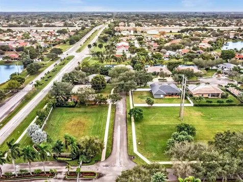 15821 SW 61st Street Davie FL 33331