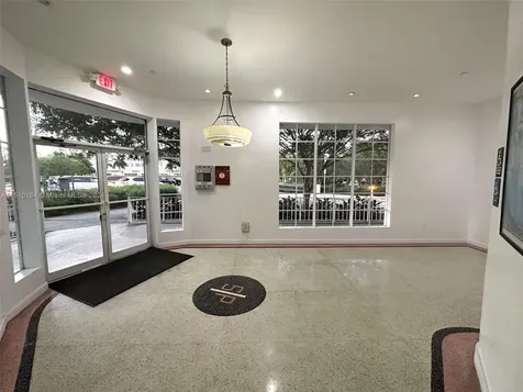 2129 Washington Avenue Miami Beach FL 33139