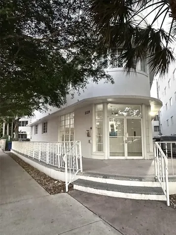 2129 Washington Avenue Miami Beach FL 33139