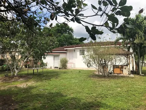 1256 NE 149th Street Miami FL 33161