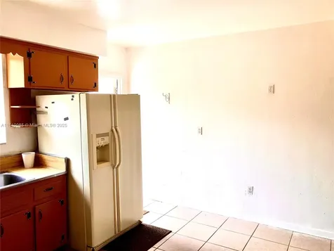 1256 NE 149th Street Miami FL 33161