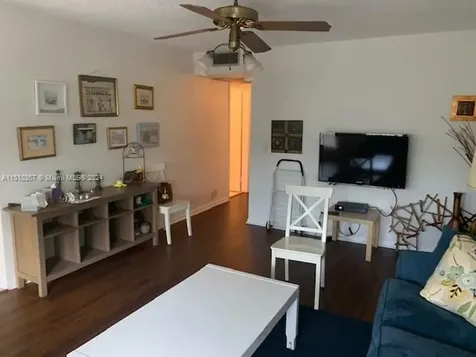 300 SW 134th Way Pembroke Pines FL 33027