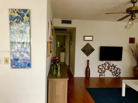 300 SW 134th Way Pembroke Pines FL 33027
