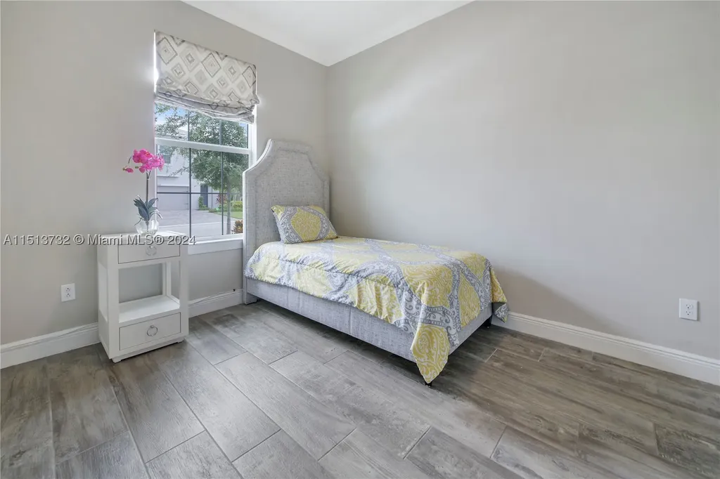 4534 Greenway Drive Hollywood FL 33021