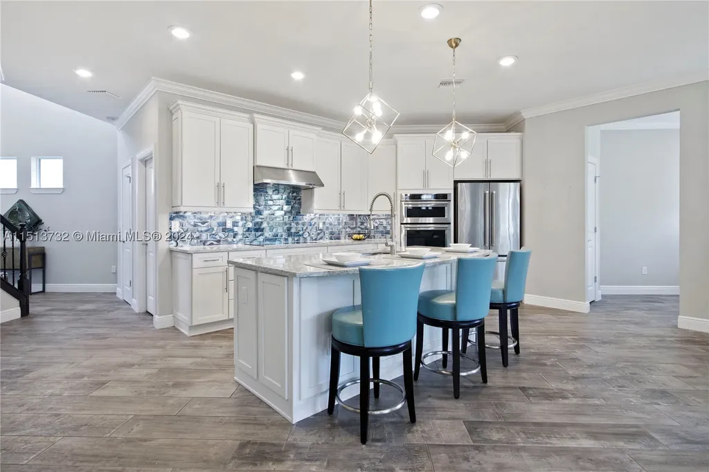 4534 Greenway Drive Hollywood FL 33021