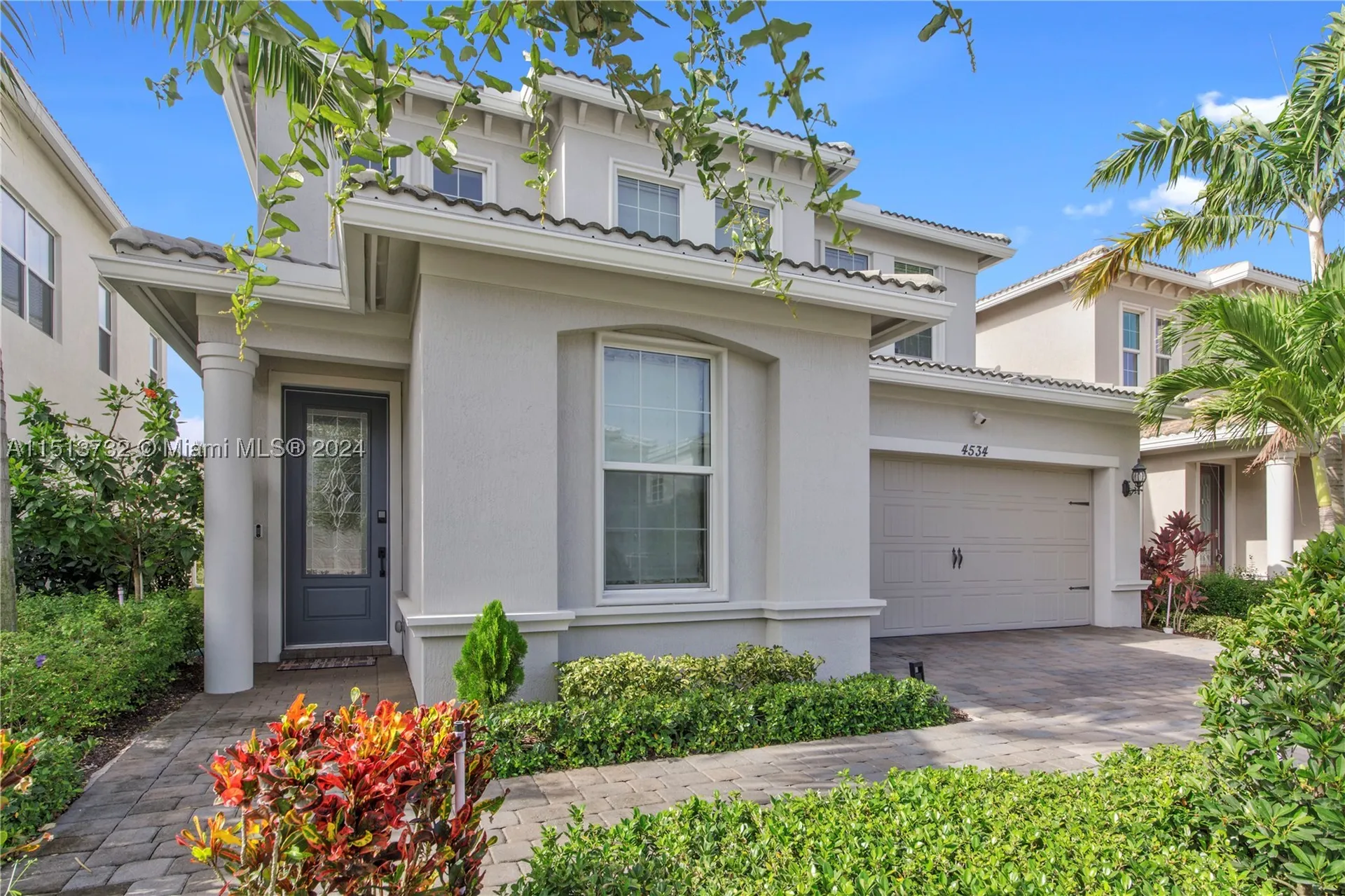 4534 Greenway Drive Hollywood FL 33021