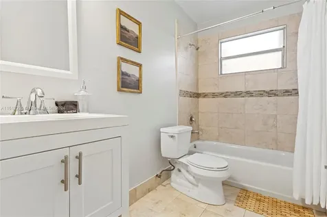 20075 SW 87th Place Cutler Bay FL 33189