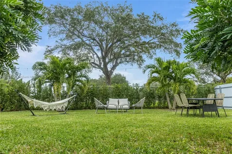 20075 SW 87th Place Cutler Bay FL 33189