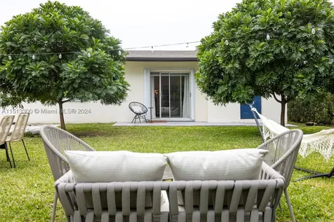 20075 SW 87th Place Cutler Bay FL 33189