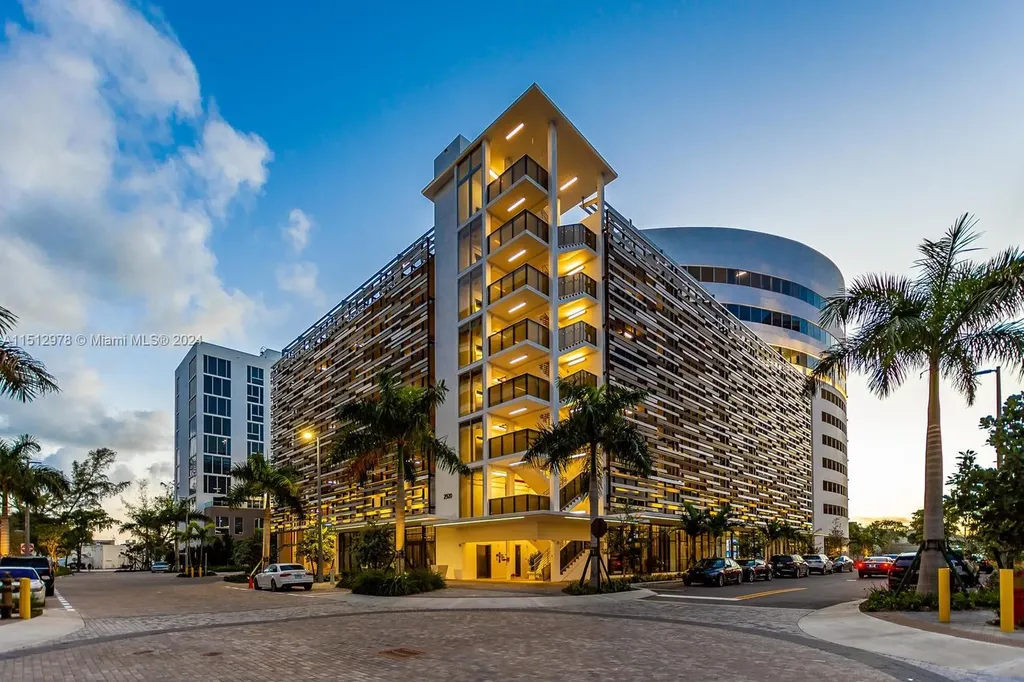 2920 NE 207th Street Aventura FL 33180
