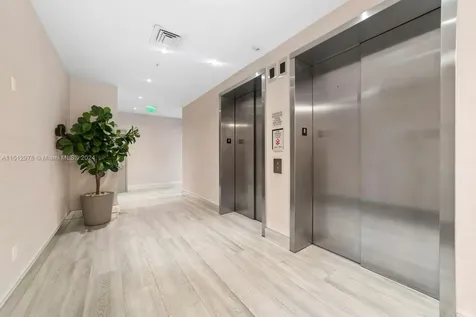2920 NE 207th Street Aventura FL 33180