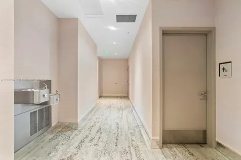 2920 NE 207th Street Aventura FL 33180
