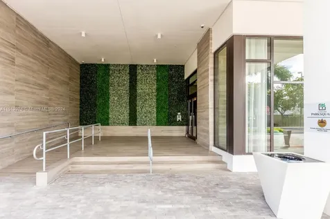2920 NE 207th Street Aventura FL 33180