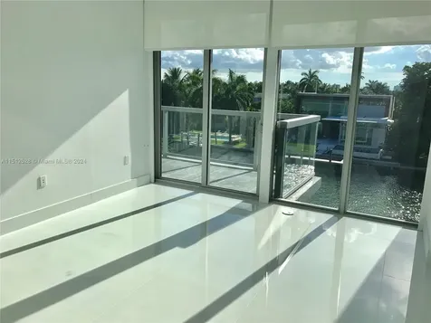 9940 W Bay Harbor Drive Bay Harbor Islands FL 33154