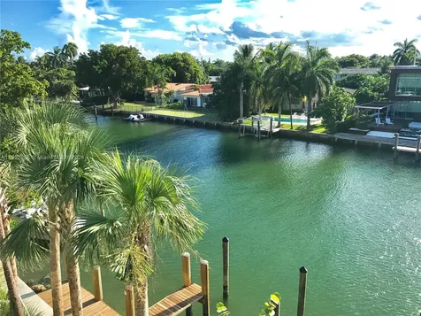 9940 W Bay Harbor Drive Bay Harbor Islands FL 33154
