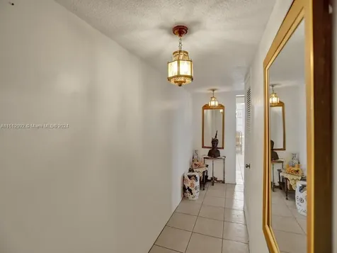 18051 Biscayne Boulevard Aventura FL 33160