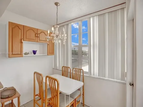 18051 Biscayne Boulevard Aventura FL 33160