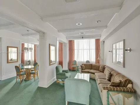 18051 Biscayne Boulevard Aventura FL 33160