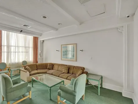 18051 Biscayne Boulevard Aventura FL 33160