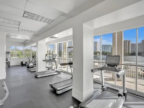 18051 Biscayne Boulevard Aventura FL 33160