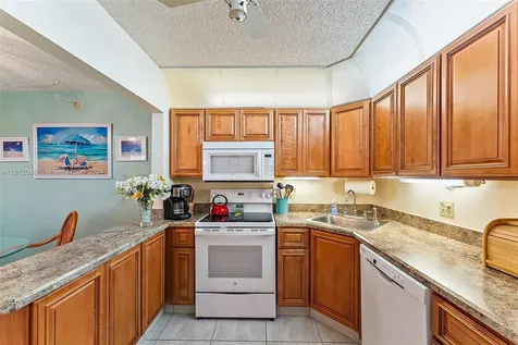 310 Pine Ridge Circle Green Acres FL 33463