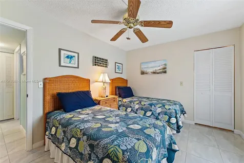 310 Pine Ridge Circle Green Acres FL 33463