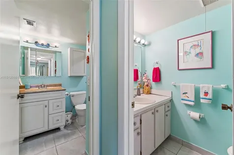 310 Pine Ridge Circle Green Acres FL 33463