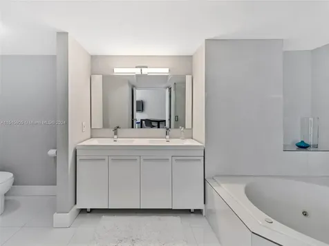 6301 Collins Avenue Miami Beach FL 33141