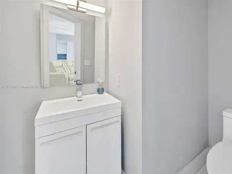6301 Collins Avenue Miami Beach FL 33141