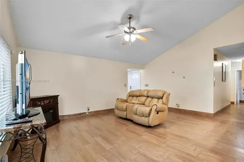 10980 NW 28th Street Sunrise FL 33322