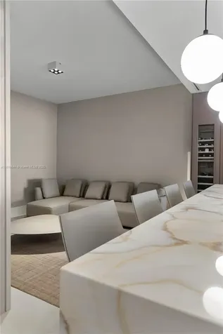 18501 Collins Avenue Sunny Isles Beach FL 33160