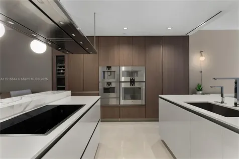 18501 Collins Avenue Sunny Isles Beach FL 33160