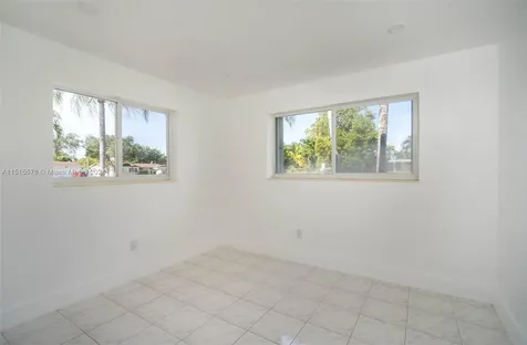 10540 SW 98th Street Miami FL 33176