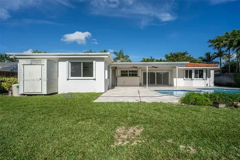 10540 SW 98th Street Miami FL 33176
