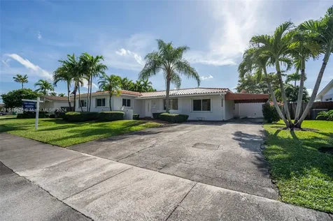 10540 SW 98th Street Miami FL 33176