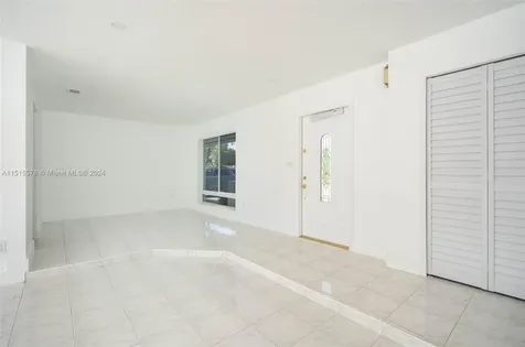 10540 SW 98th Street Miami FL 33176