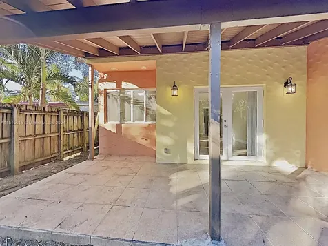 510 SW 10th Street Fort Lauderdale FL 33315