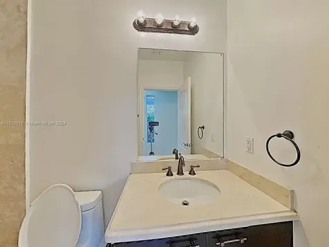510 SW 10th Street Fort Lauderdale FL 33315