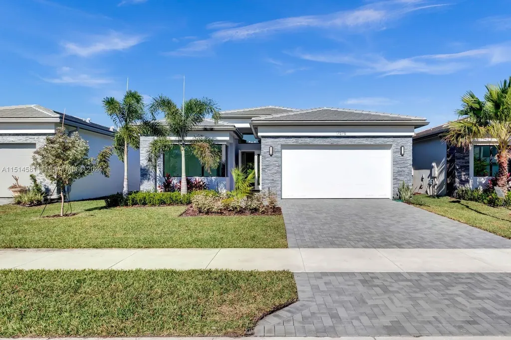 17576 Rainstream Road Boca Raton FL 33496