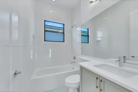 17576 Rainstream Road Boca Raton FL 33496