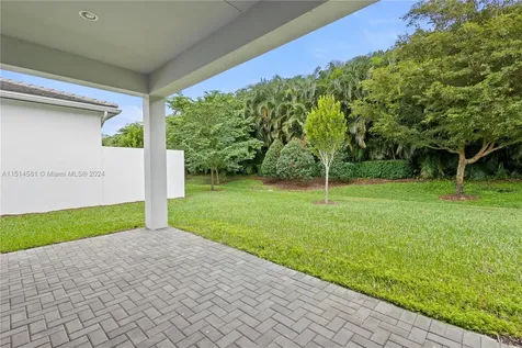 17576 Rainstream Road Boca Raton FL 33496